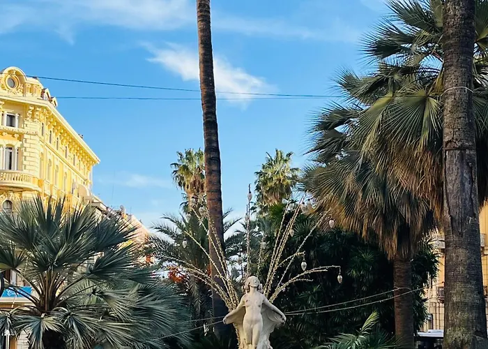 Le Petit Nid - Air Conditioning - A Few Steps From Casino And Ariston Appartement *