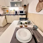 Le Petit Nid - Air Conditioning - A Few Steps From Casino And Ariston * Sanremo